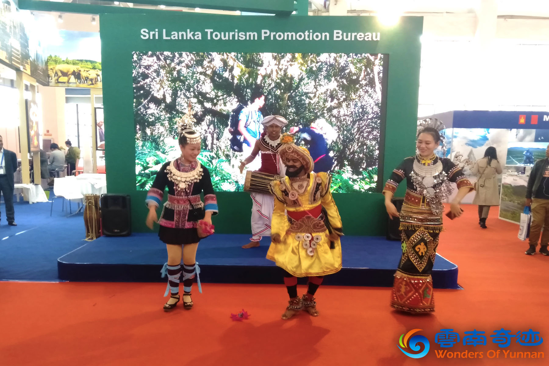 CITM China International Travel Mart 2019 local minority girls join sri lankan traditional dance performance