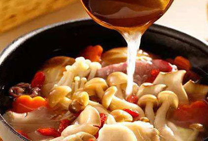 must-try seasonal wild mushroom hotpot in yunnan china