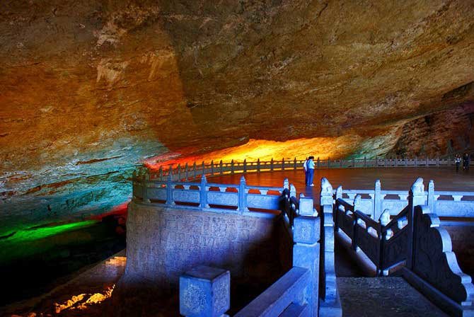 Jiuxiang Cave 3