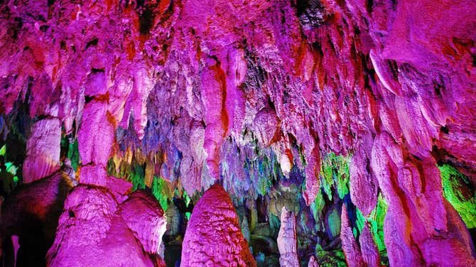 Jiuxiang Cave 4