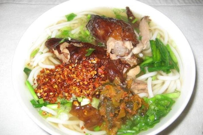 Yunnan's Rice Noodles: Worth a Try | Wonders of Yunnan Travel